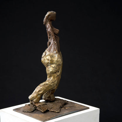 Mains dans les poches - Etru.fr